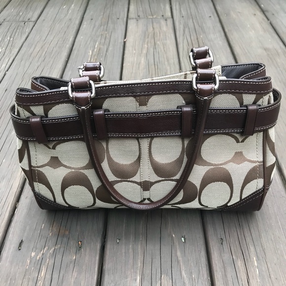 Coach purse - Picture 2 of 4